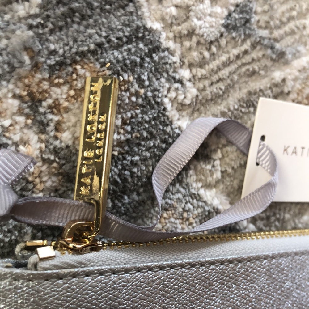 KATIE LOXTON “LIVE, LOVE, SPARKLE” Clutch bag /SILVER - Picture 5 of 8